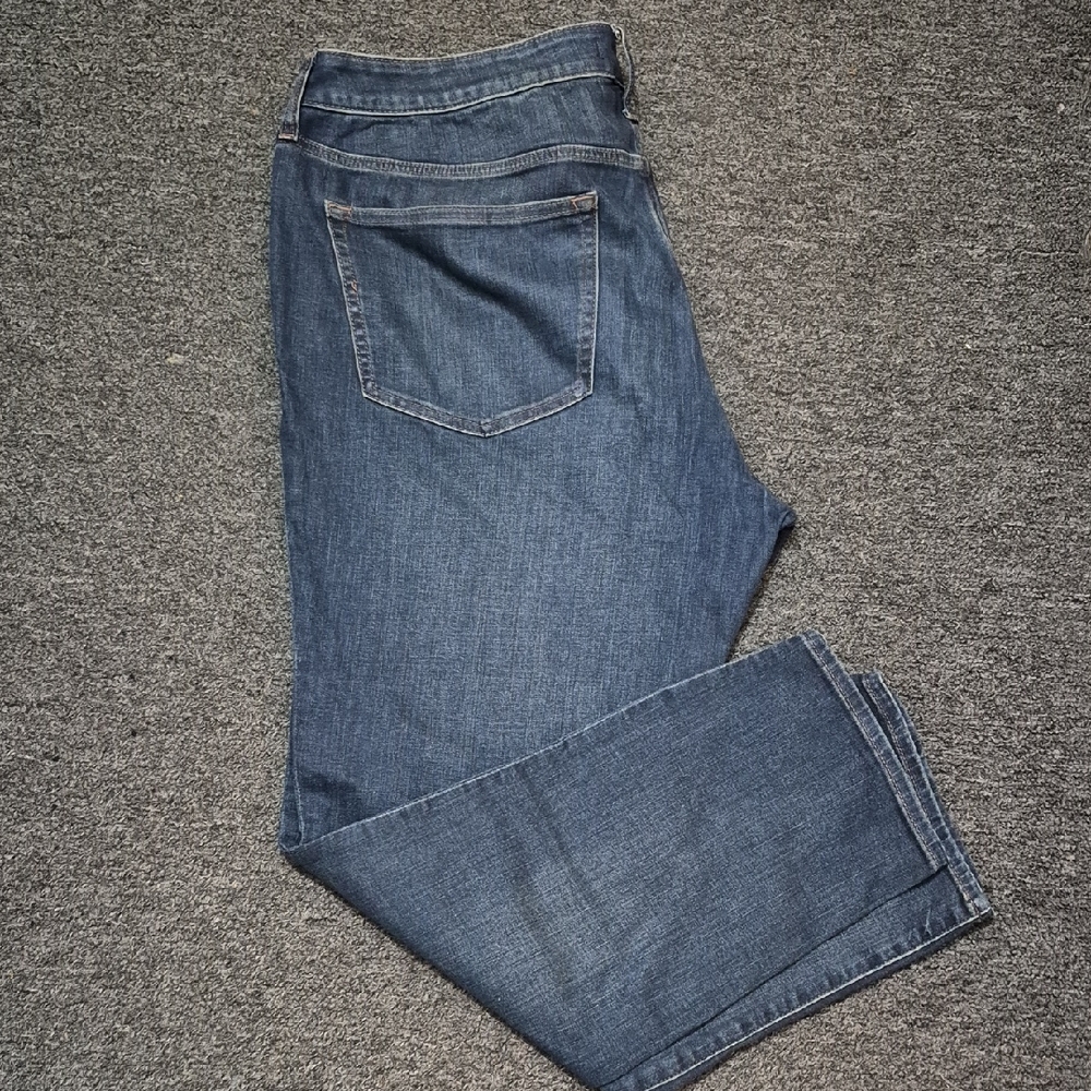 Express Men's Classic Blue Straight Jeans